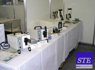 小型電動圧着工具の製作設計会社を説明/STE